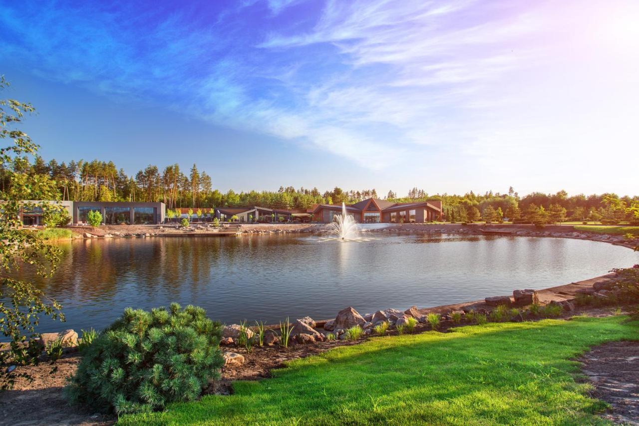 Riverwood Relax Park Moshny Bagian luar foto