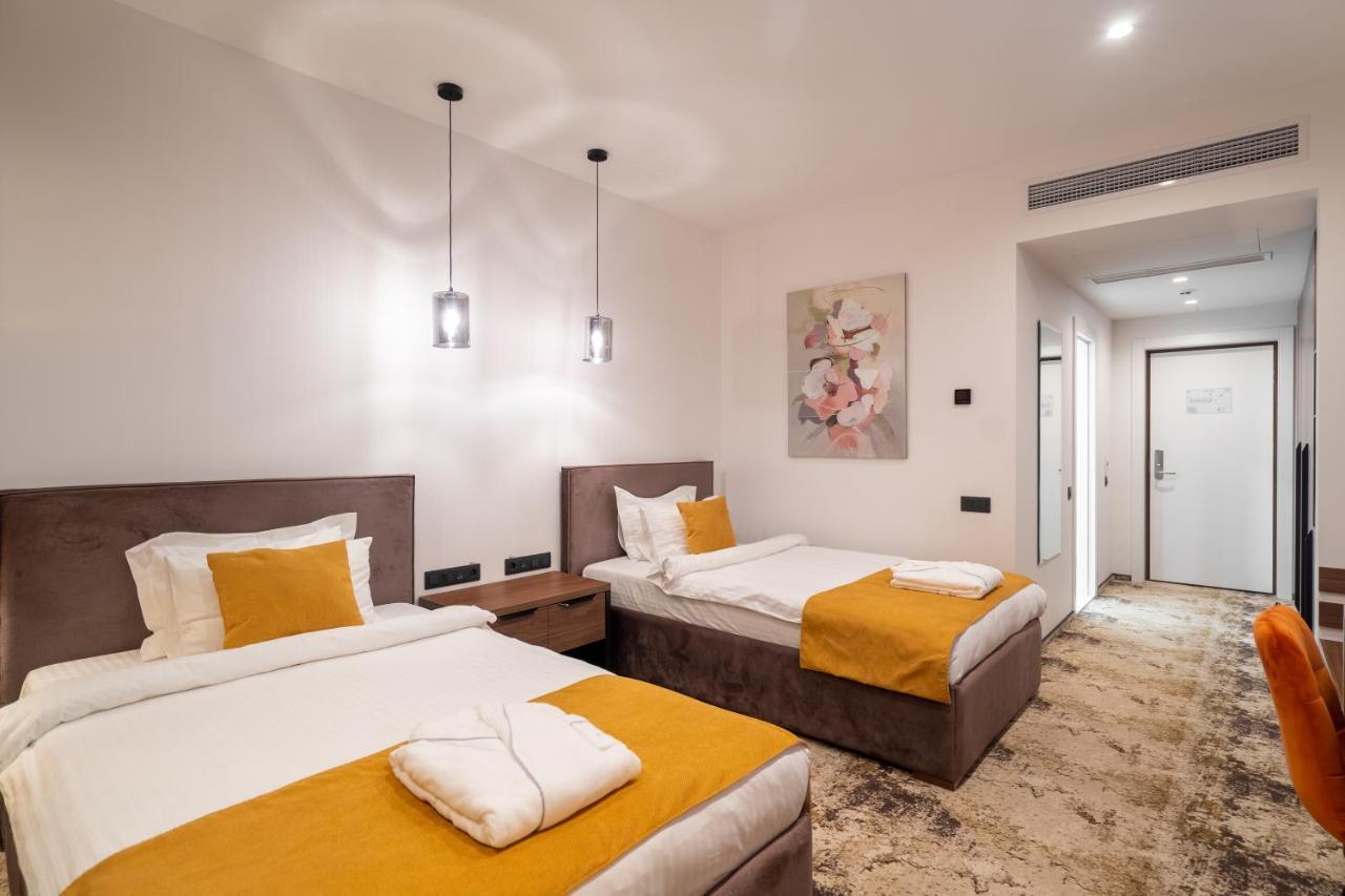 Riverwood Relax Park Moshny Bagian luar foto