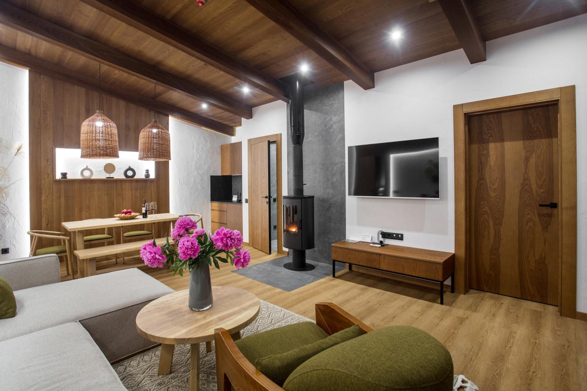 Riverwood Relax Park Moshny Bagian luar foto